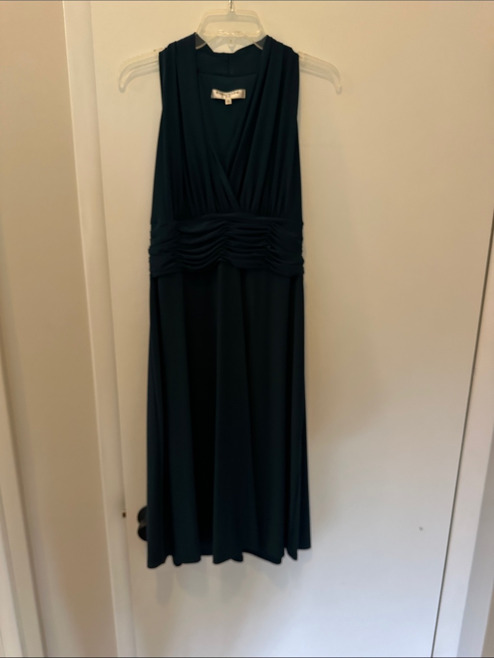 Evan Picone Teal Sleeveless V-Neck Ruched-Waist Midi Dress
